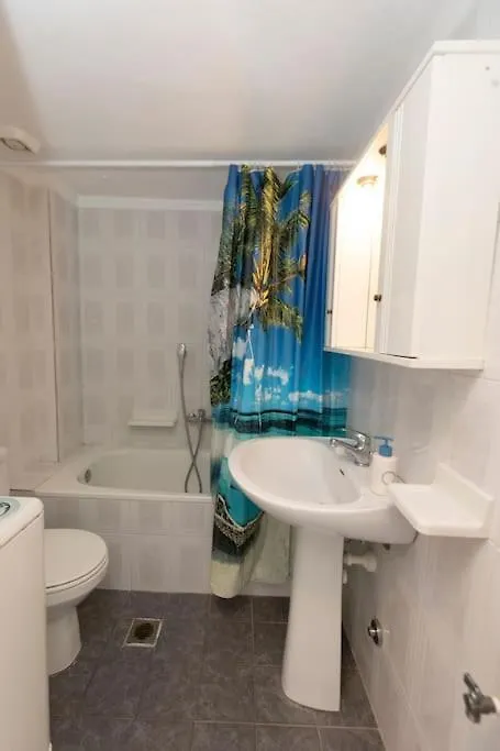 Seashell Apartment Next To The Beach Posidi